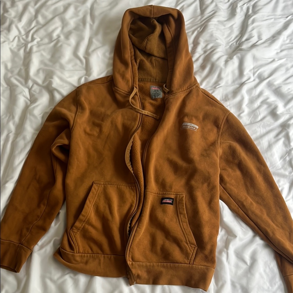 Dickie’s zip up jacket